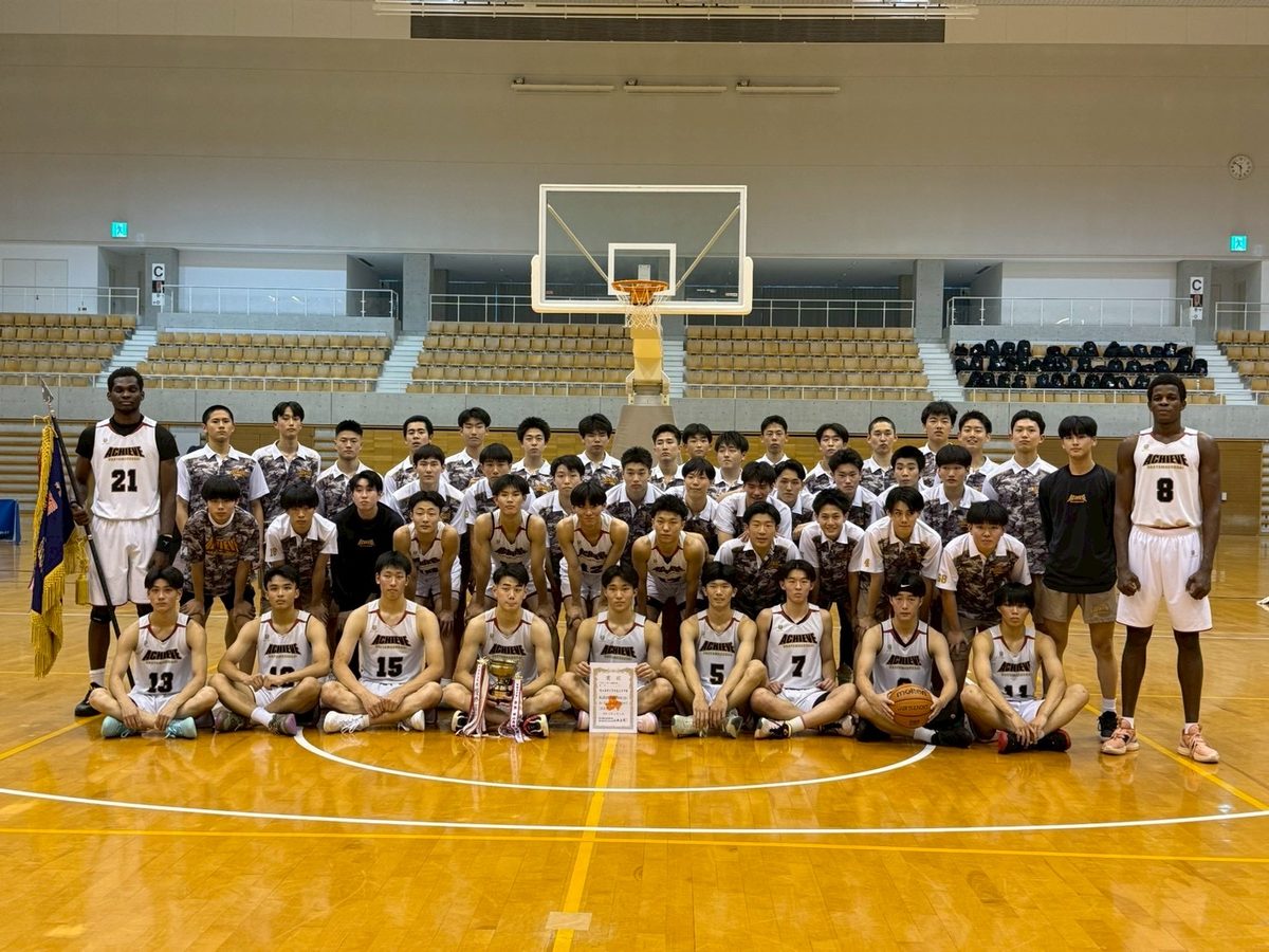 岡山商科大学附属高等学校 チーム写真