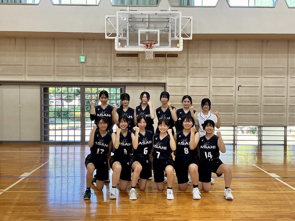 岡山県立岡山朝日高等学校 チーム写真