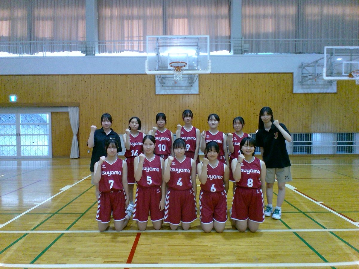 岡山県立津山高等学校 チーム写真