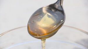 夏を乗り切る蜂蜜の活用術は？蜂蜜は腐らないって本当？養蜂の専門家が疑問に回答【みんなのハテナ】