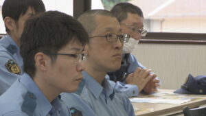 ツキノワグマによる被害防止へ　警察官が生態や対処法を学ぶ　岡山・真庭市