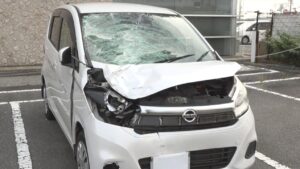 岡山市で歩行者が軽自動車にはねられる　19歳の男子大学生が重体