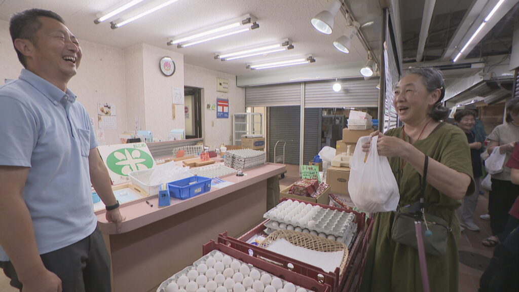 75年ありがとう…岡ビルで「さよならマルシェ」 岡山市中心部の再開発で8月末に営業終了へ