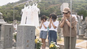 物価高騰のお盆…家族で集まり墓参り　「しっかり毎回来たいと思う」　高松市