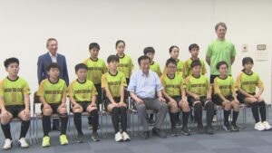 全国大会出場を前に　小学生競技ドッジボールの選手が高松市長を表敬訪問　堅い守備で優勝狙う