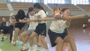 気軽にスポーツを楽しんで　岡山市で「健康スポーツ・フェスティバル」　綱引きやボッチャなど