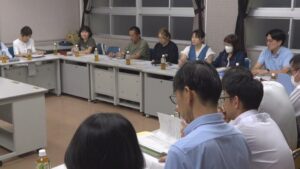玉野市の4小学校統合に向け「再編準備委員会」の初会合　校名の公募やバス通学についてなど確認　岡山