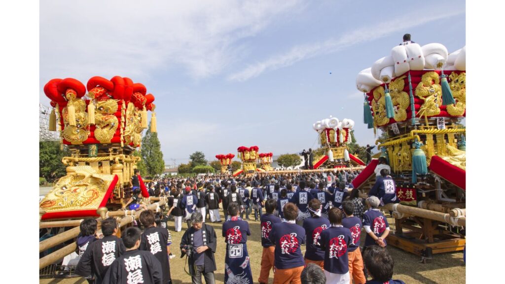 【10月】観音寺市各地で「ちょうさ祭」　巨大な「ちょうさ」が練り歩く姿は圧巻！