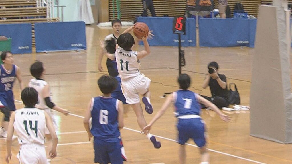 【岡山県高校総体】バスケ女子決勝 第2Qで32得点の逆転劇 就実との接戦制し倉敷翠松が3連覇!