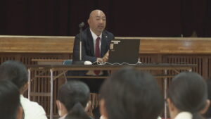 法に関する仕事のやりがい知って　検察官や弁護士らが中学校で出前授業　「検察事務官のことは知らなかった」　香川