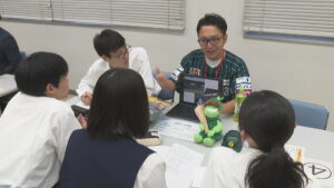 「生の声」を進路選択のヒントに　地域の社会人に高校生が進路相談　「人と話すコツを学びたいと思った」　香川
