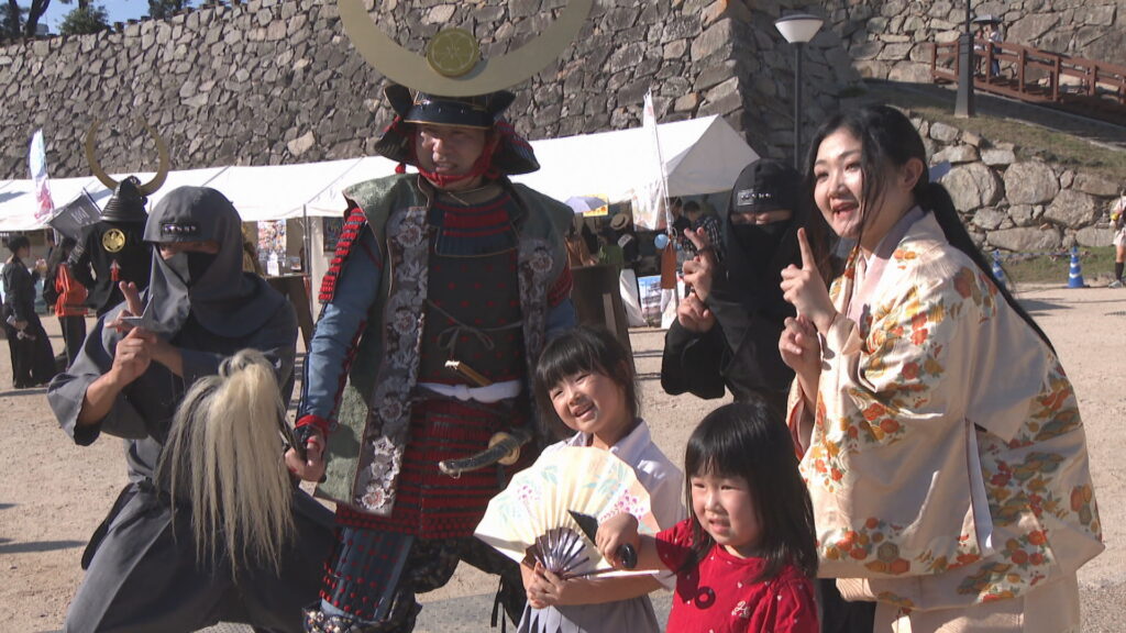 ホルモンうどんなどのグルメや武将のおもてなしも!岡山城の近くでイベント