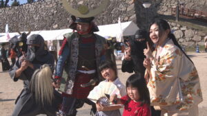 ホルモンうどんなどのグルメや武将のおもてなしも！岡山城の近くでイベント