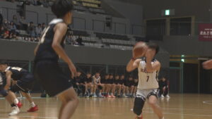 高校バスケ最高峰「ウインターカップ」目指して熱戦　いよいよ出場校決まる戦いへ　岡山