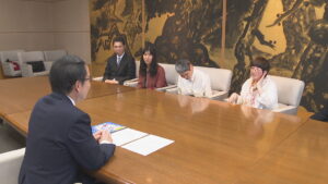 知的障害のある人が主役　香川県で初開催「ピープルファースト大会」を前に　実行委員が知事表敬