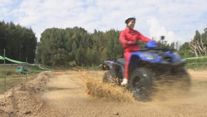 カートやバギーで駆け抜ける！気分爽快なレンタルカートサーキット　香川・綾川町